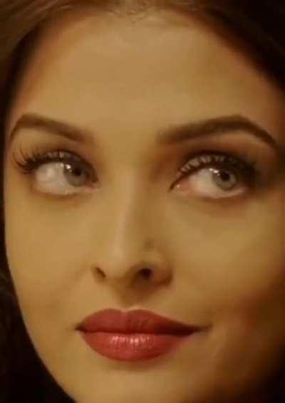 Seductive Aishwarya Rai