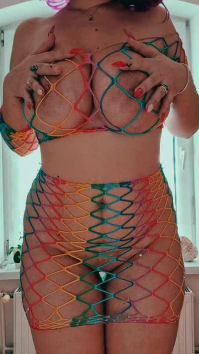 What kind of fuckdoll should I be today? Is she a sexy in a black outfit, or a sexy altgirl with rainbow hair? Both versions have huge boobs. Heh