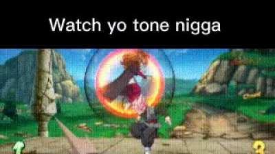 Does anyone else still play her?