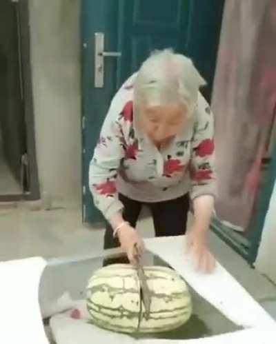 Зеленый арбуз или некрепкий стол