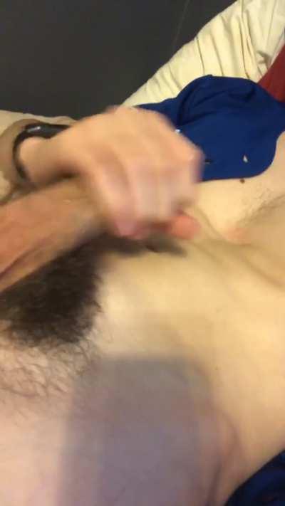 [20] Want this athletic frat boy's dick in your face?