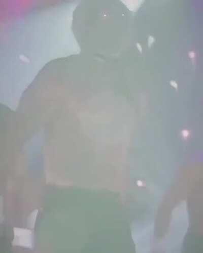 You are not gay , you are just looking at genetic perfection .