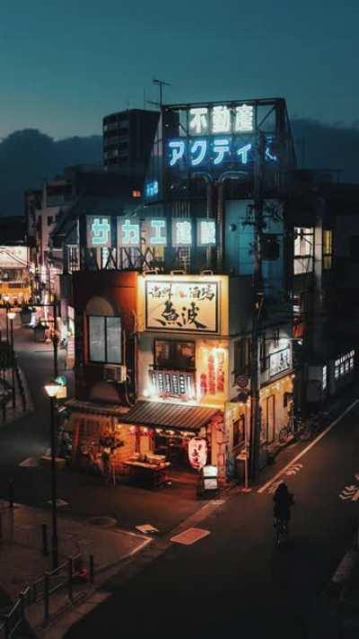 I animated this from a single photograph I shot in Tokyo