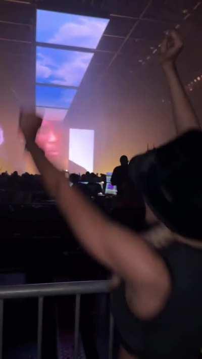 Tinashe Grooving to Fred Again's 'Adore U' Will Give You Serious Vibes!