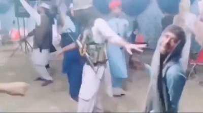 I can’t stop watching this