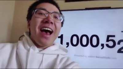 Decided to make a shitty iMovie earrape