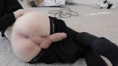 Just waiting for a surprise from behind 🙄