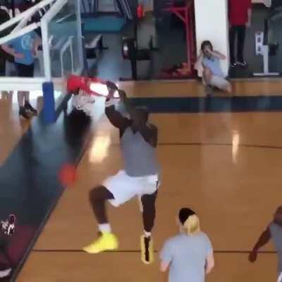 To play defence on Shaq