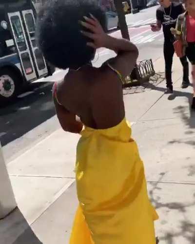 #SomethingYellow #WalkWayWednesdays