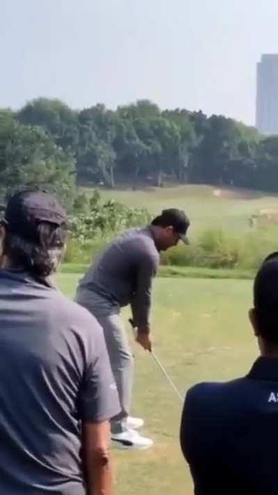 Thala playing helicopter even in golf.