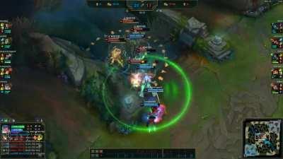 hitting the fattest wombo combo