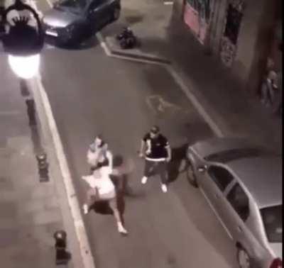 Rocked by 6 foot 4 boxer