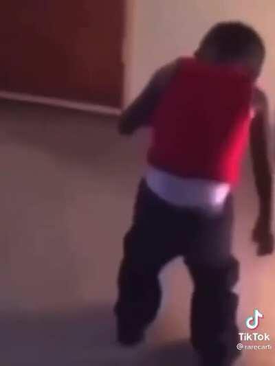 This tik Tom been Rent fucking free in my head all day at school today