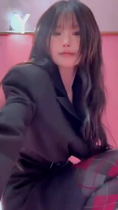 Hayoung (fromis_9)