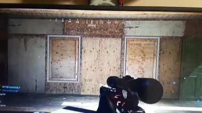 I know the quality is shit and no I dont have aimbot I was just randomly shooting