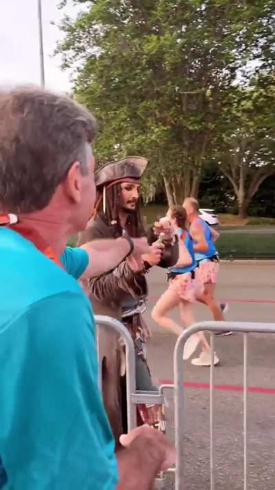 Me stopping to seed after downloading a movie