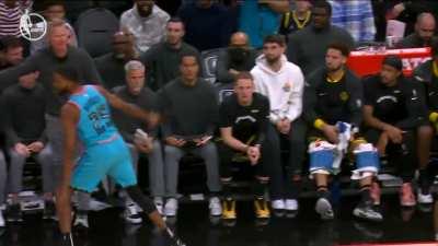 [Highlight] Mikal Bridges hits a three and adds salt to Klay's wound as he lets him know about it