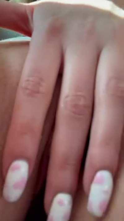 Sending my sextape to whoever upvotes just because i’m horny (my autoreply is on) free [snap>c] :anila_20022