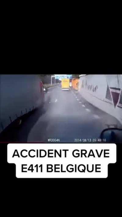 Switching three lanes in a sec..