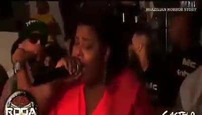 juquinha falando com yasmin