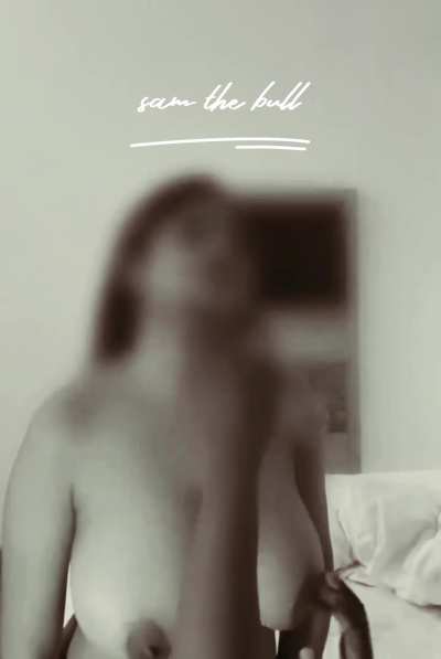 Damm fucking slutt she should be get fucked hard