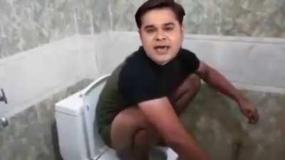 Thodi mariyada rakhiye