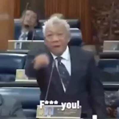 Well would you look at that, he does speak it