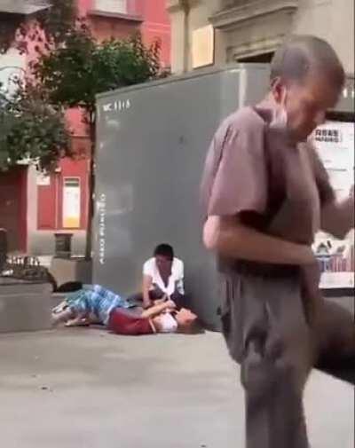 When the world is going to shit but you and the boys have extra time for div