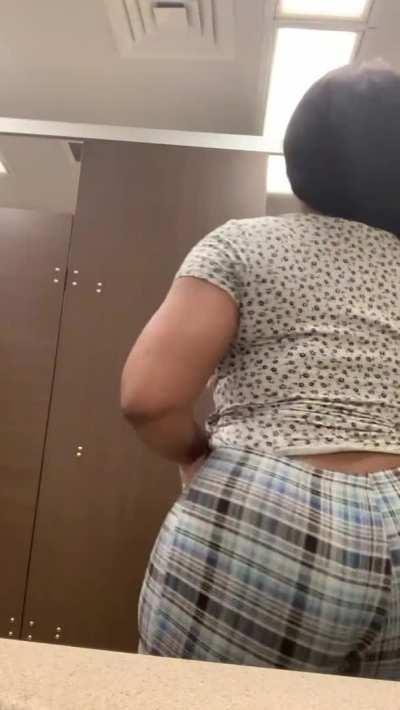 can you fuck me after class ?