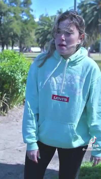 El vídeo cringe diario de r/argentina aquí: