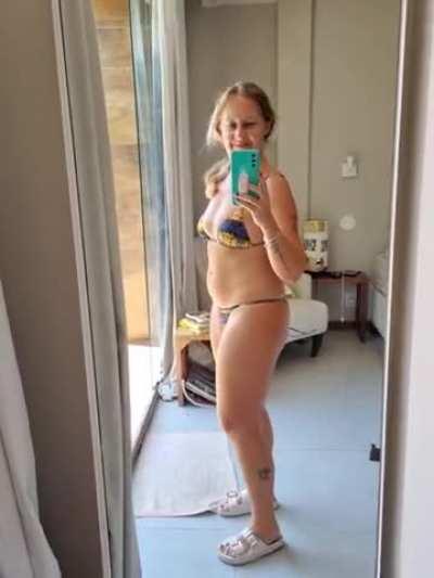 Please, tell me the truth, Am I good for a 51y mom?