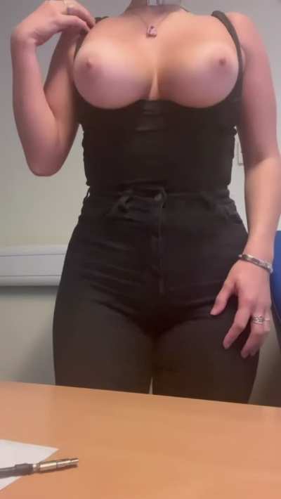 I have the prettiest bounciest titties at the office