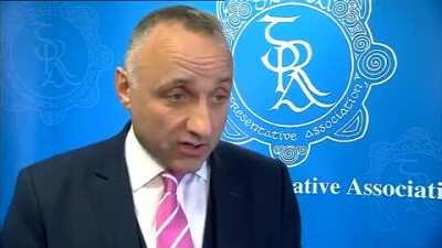 5 minute Train-Wreck of an interview. As we love to say in Ireland - 