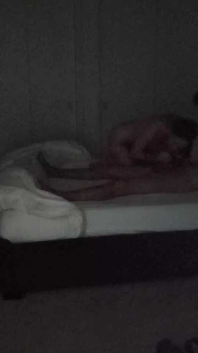 Hubby secretly really enjoys waking up in the middle of the night and finding me in the spare bedroom taking some cock 🥵