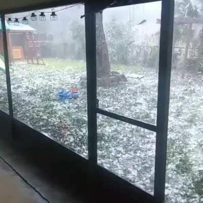 For those of you who've never seen one, this is what a hailstorm looks like. Filmed in Central Florida.