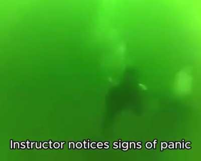 Panic Attack Underwater - Out of Air diver almost drowns