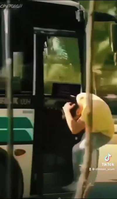 Yelling out a bus