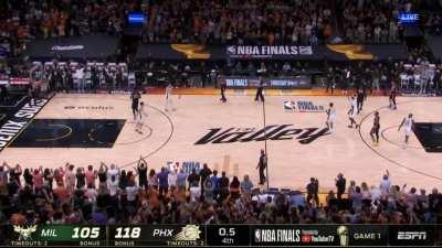 [Highlight] CP3 steals Ayton's 20th rebound