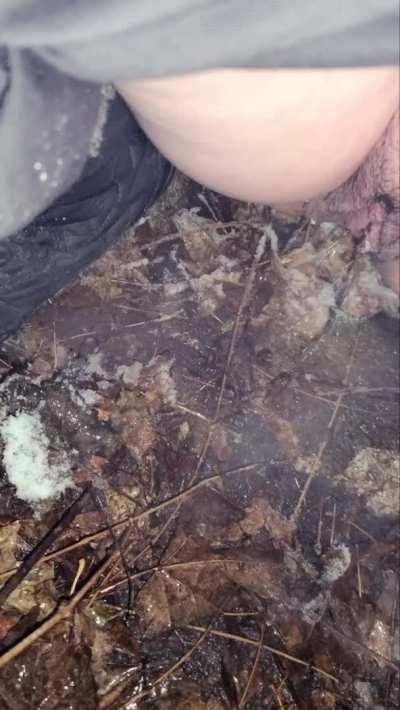 Fun little snow pee 😇❄