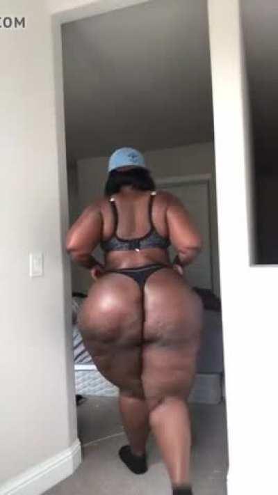 Ebony BBW