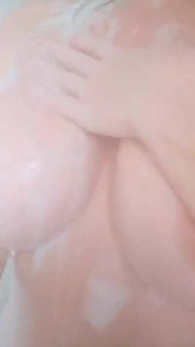 I love being used in all my holes