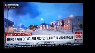 Minnesota State Police arrests CNN camera crew and reporters live in Minneapolis
