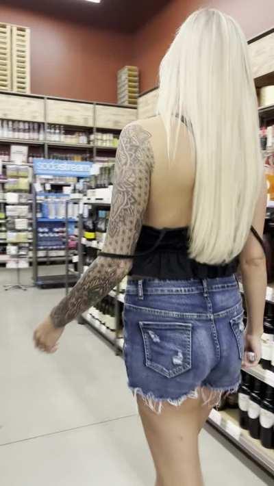 Feelin classy around all this wine