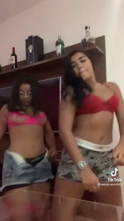 A nice find. Full nipple out