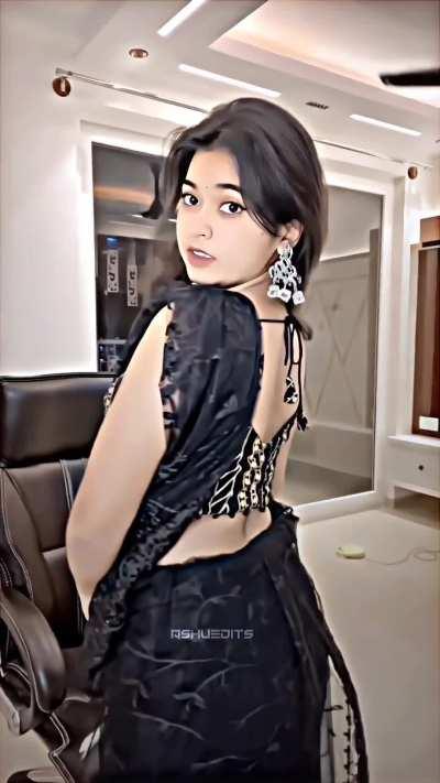 Thoughts on her 🔥🤤🤤