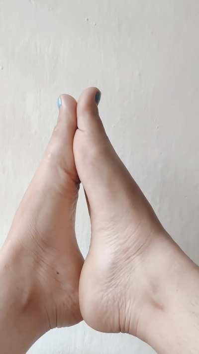 I think they need some lotion