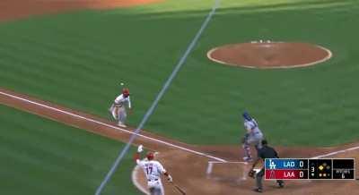 [Highlight] [Highlight] David Peralta fires a perfect throw to home to cut down Rengfio at the plate and keep the game scoreless