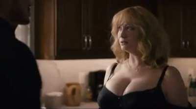 The hottest woman ever 🤤