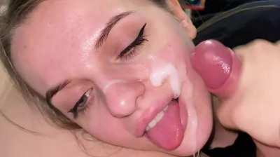He uses her Beautiful Face to drop His Load 💦🥵