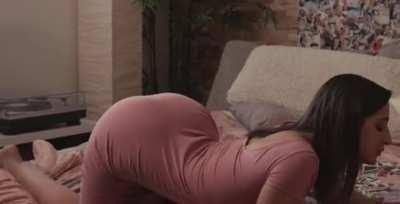 More Young Abella😈